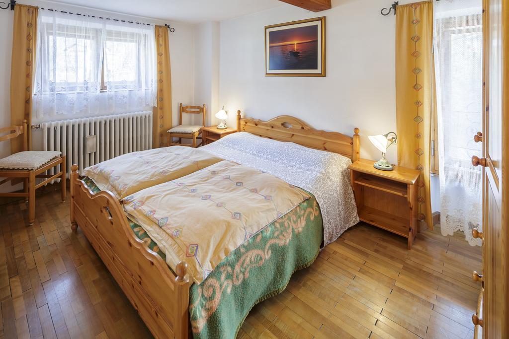 Villa Casanova - Stayincortina Cortina dʼAmpezzo Cameră foto