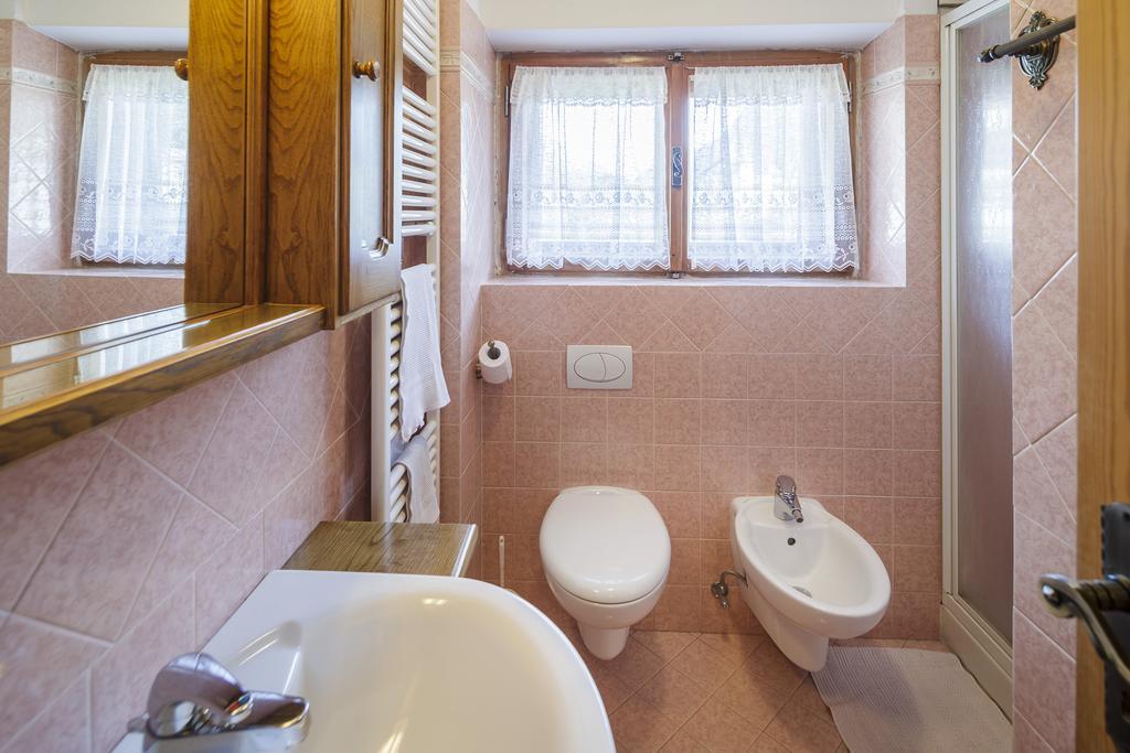 Villa Casanova - Stayincortina Cortina dʼAmpezzo Cameră foto