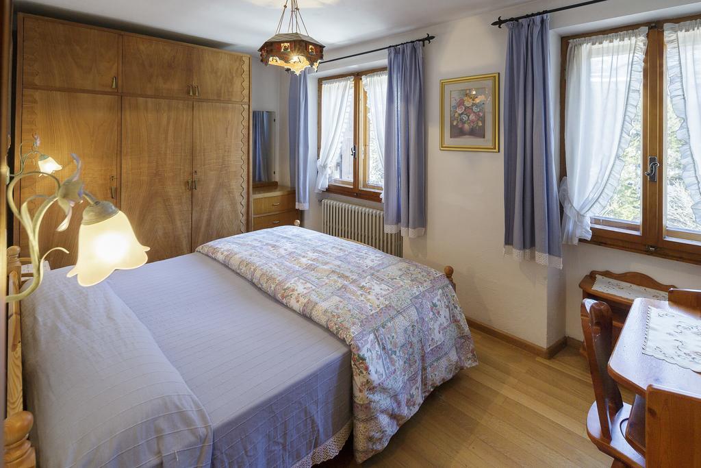 Villa Casanova - Stayincortina Cortina dʼAmpezzo Cameră foto